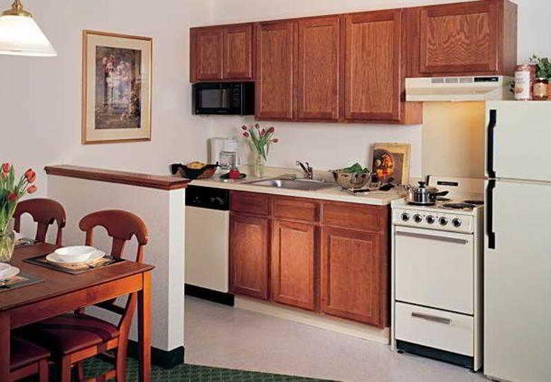 Towneplace Suites Minneapolis Идън Прери Екстериор снимка